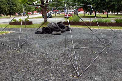 untitled sculpture, Skjoenne Sjeler